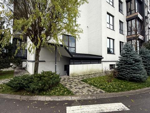 коммерческая по адресу Героев Небесной Сотни просп., 18/6