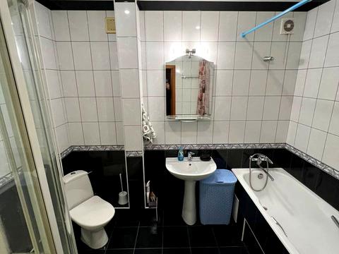 квартира по адресу Набережная Победы ул., 136-А