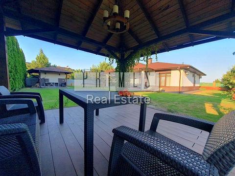 дом по адресу Карьерная ул.