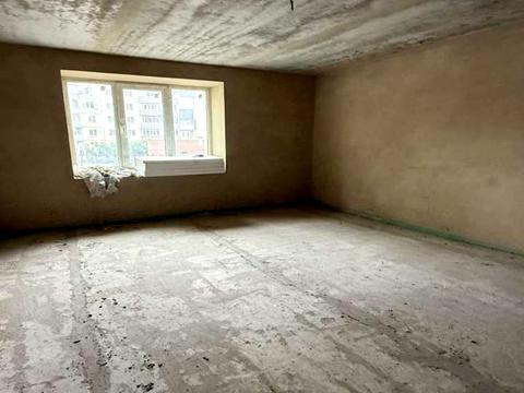 квартира за адресою Героїв України вул., 4