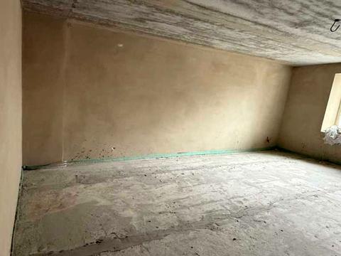 квартира за адресою Героїв України вул., 4