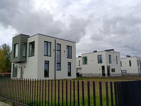 дом по адресу  ул.