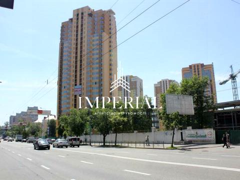 паркомісце за адресою Валерія Лобановського просп. (Червонозоряний), 6-Е