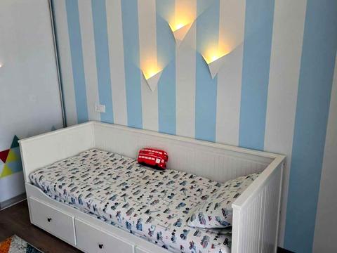 квартира по адресу Левка Лукʼяненка ул. (Василия Жуковского), 16, 18, 20, 24