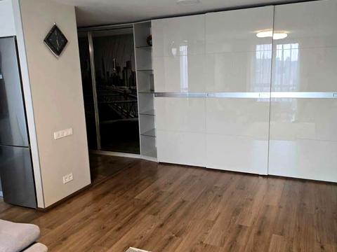 квартира по адресу Левка Лукʼяненка ул. (Василия Жуковского), 16, 18, 20, 24