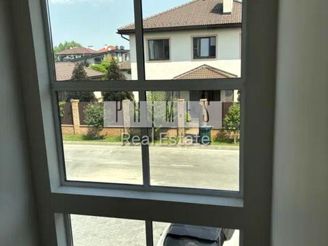 будинок за адресою Святищенська вул.