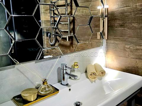 квартира по адресу Троицкая ул., 1