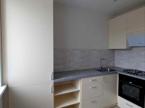 квартира за адресою Марії Башкірцевої вул., 20 к1