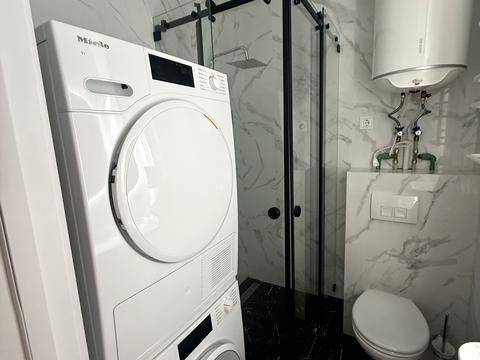 квартира за адресою Регенераторна вул., 4