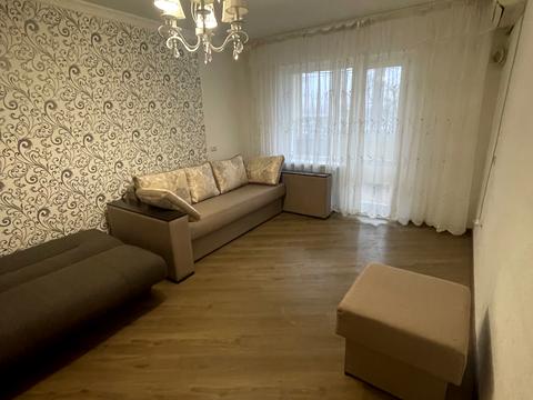 квартира за адресою Ревуцького вул., 13