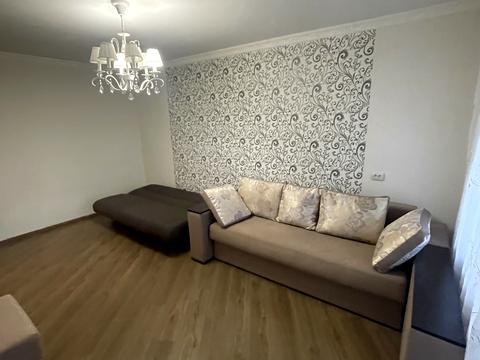 квартира за адресою Ревуцького вул., 13