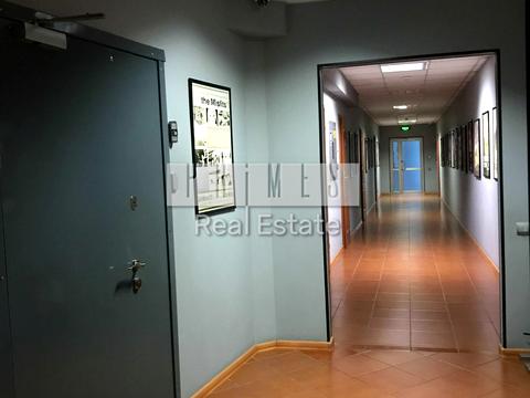 комерційна за адресою Миколи Закревського вул., 22