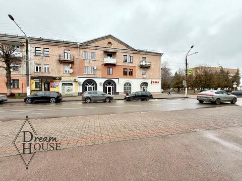 комерційна за адресою Дружби просп., 25