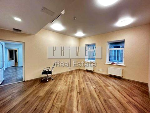 комерційна за адресою В'ячеслава Липинського вул. (Чапаєва), 4-Г