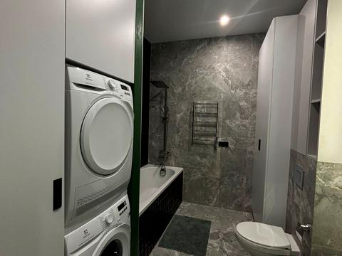 квартира за адресою Євгена Коновальця вул., 37-А