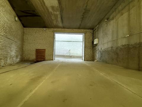 паркоместо по адресу Новомостицкая ул., 25