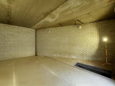 паркоместо по адресу Новомостицкая ул., 25