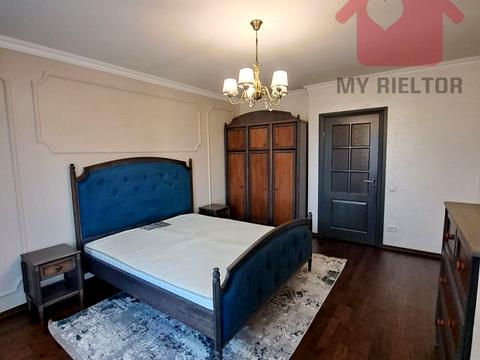 будинок за адресою Августина Волошина вул.