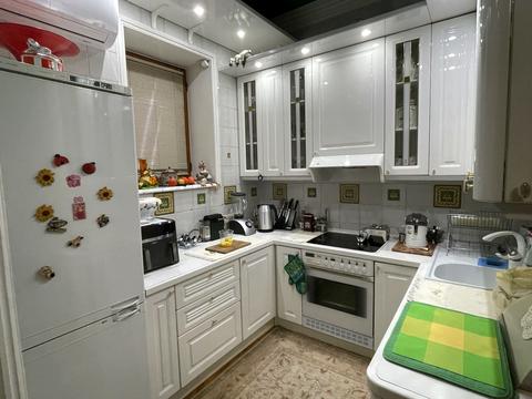 квартира за адресою Велика Васильківська вул. (Червоноармійська), 6