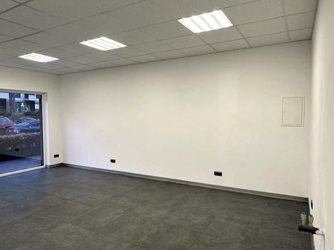 коммерческая по адресу Охотничья ул., 3