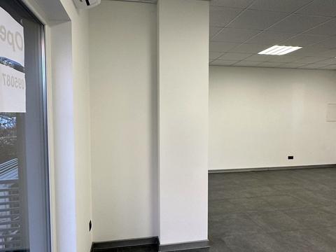 коммерческая по адресу Охотничья ул., 3