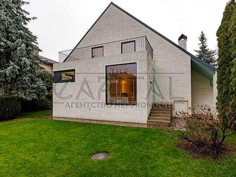 будинок за адресою смт. Козин, Конча-Заспа