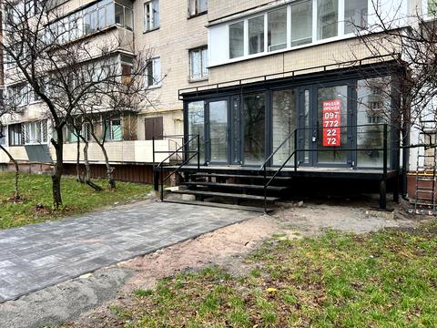 комерційна за адресою Вигурівський бульв., 6