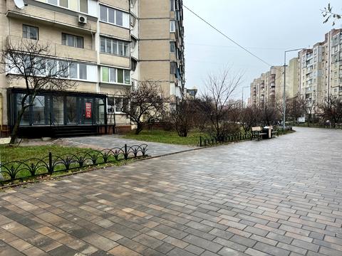 комерційна за адресою Вигурівський бульв., 6