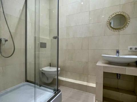 квартира по адресу Жилянская ул., 68