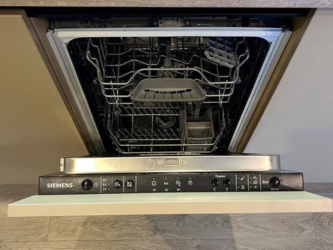 квартира за адресою Радистів вул., 34-Ж