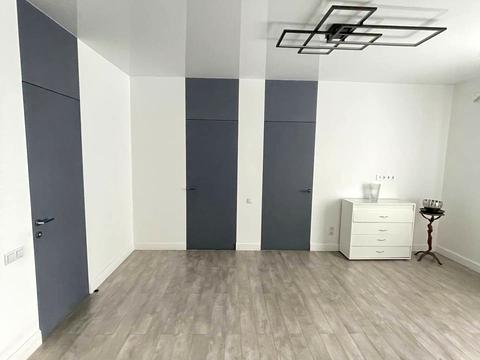 квартира за адресою Полковника Гуляєва просп. (Маршала Жукова), 111