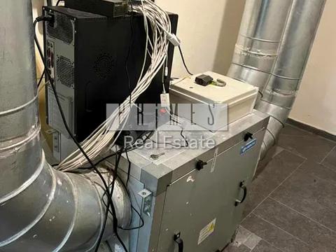 комерційна за адресою Голосіївська вул., 3