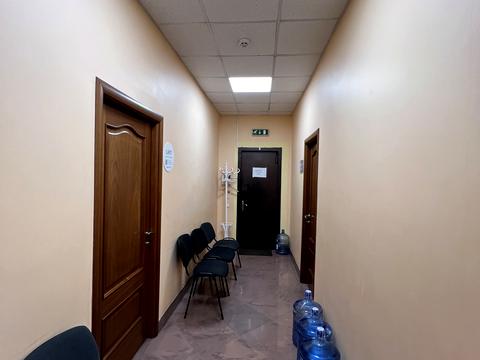 комерційна за адресою Ованеса Туманяна вул., 15-А