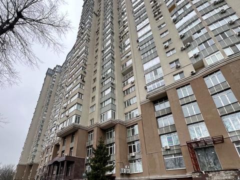 комерційна за адресою Ованеса Туманяна вул., 15-А