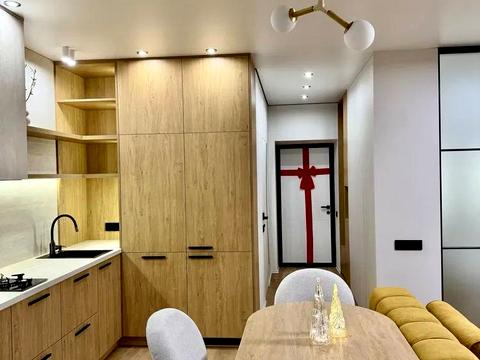 квартира за адресою Героїв Небесної Сотні просп., (Будинок 20/10)