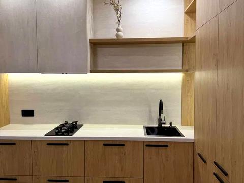 квартира за адресою Героїв Небесної Сотні просп., (Будинок 20/10)