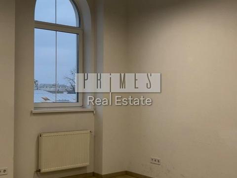 коммерческая по адресу Белицкая ул., 18