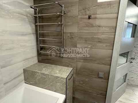 квартира за адресою Перемоги просп., 65б