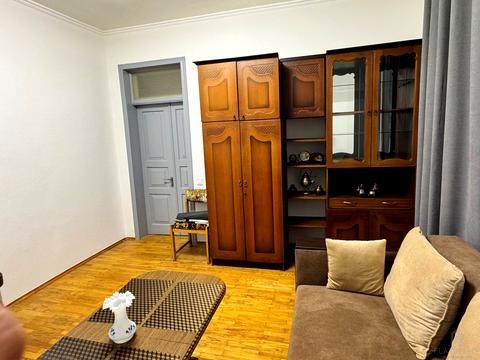 будинок за адресою Михайла Котельникова вул., 48