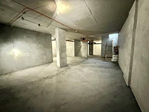 коммерческая по адресу Черновола просп. (700-летия Львова), 16б