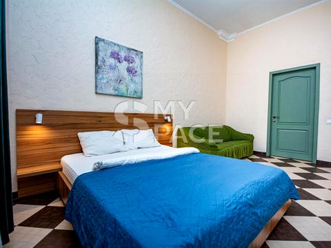 комерційна за адресою Київ, Саксаганського вул., 147/5