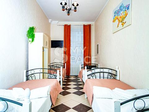 комерційна за адресою Київ, Саксаганського вул., 147/5