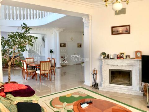 будинок за адресою Лісова вул.