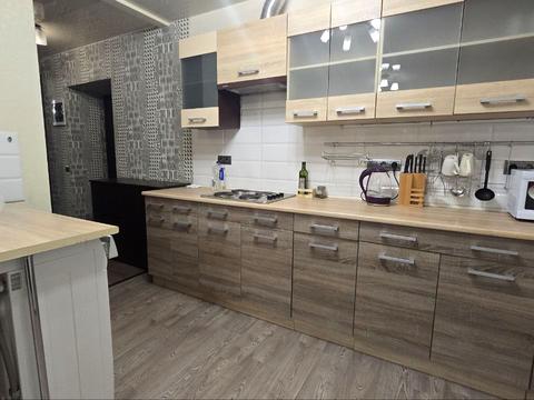 квартира за адресою Михайла Грушевського вул. (Карла Лібкнехта), 85