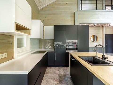 будинок за адресою Дніпровська набережна вул.