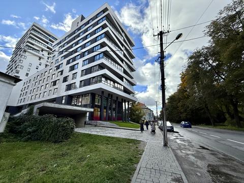 коммерческая по адресу Линкольна ул. (Димитрова), 4