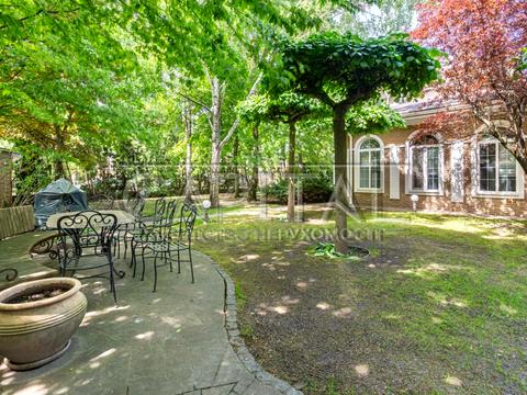 будинок за адресою Петропавлівська вул.