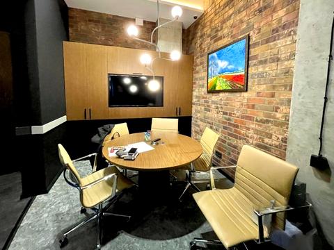 коммерческая по адресу Евгения Коновальца ул. (Щорса), 26-А