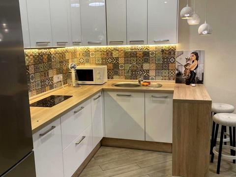 квартира за адресою Зарічна вул., 4