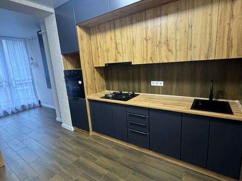 квартира за адресою Молодіжна вул., 10